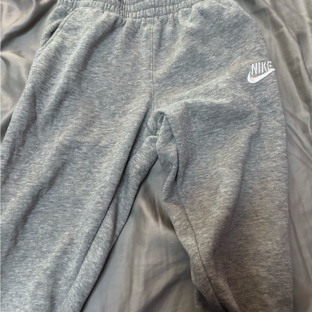 Nike Kids Heather Gray Joggers